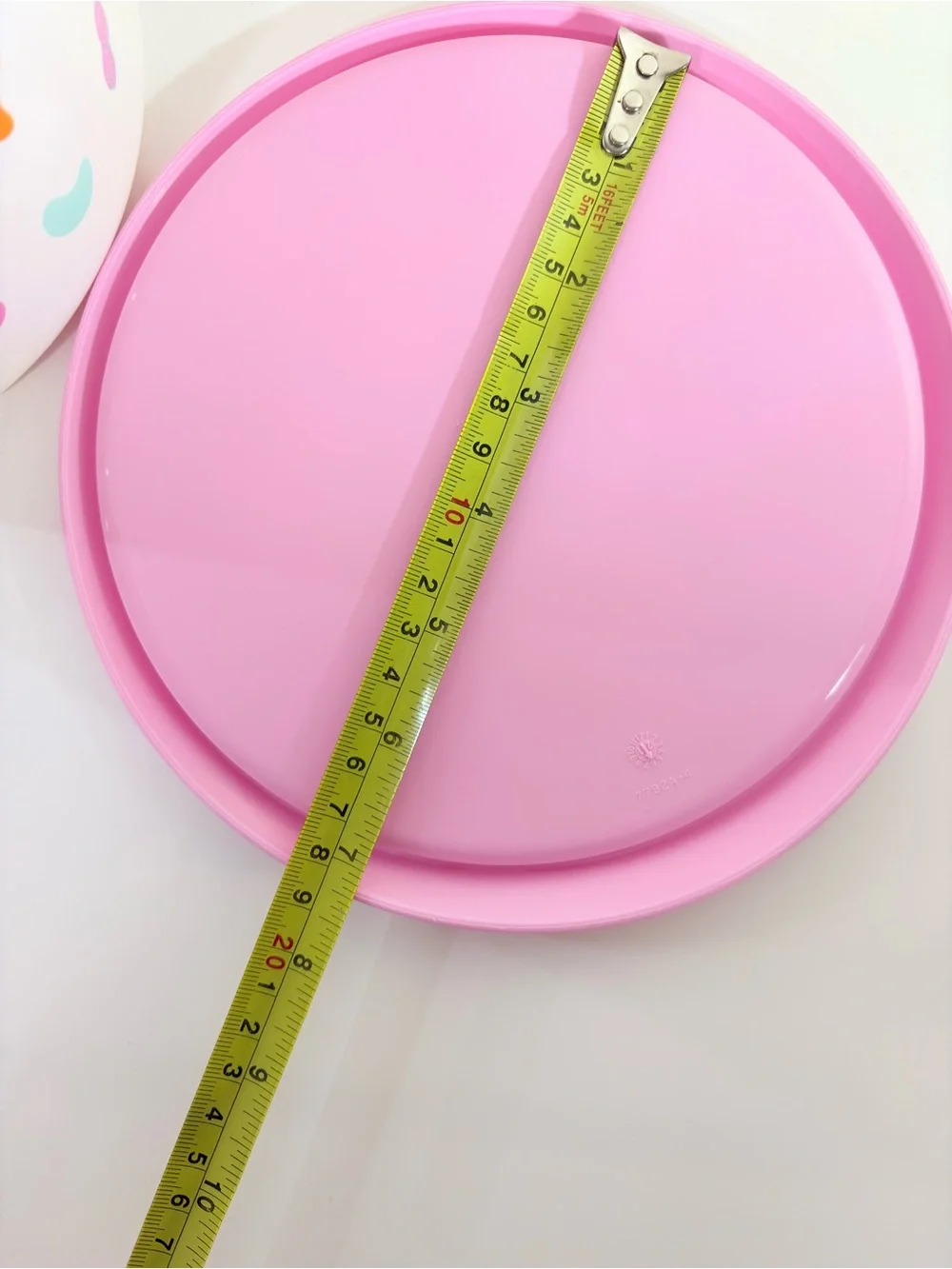 Tupperware 